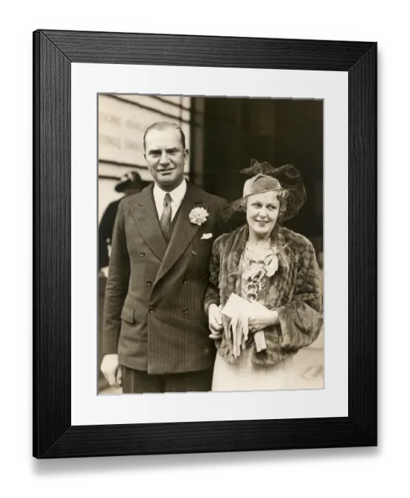 Framed Print : C W A Scott with his second wife, Greta Bremner Framed Print : C W A Scott with his second wife, Greta Bremner