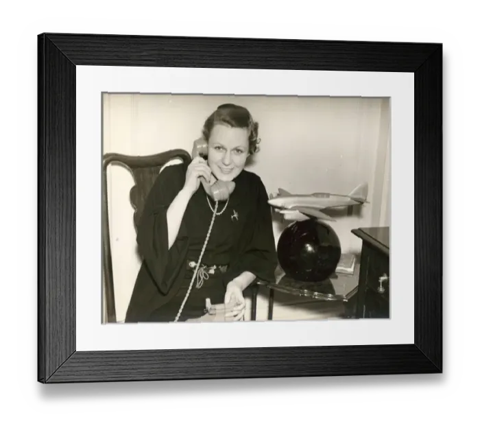 Framed Print : C W A Scotts second wife, Greta, receiving messages Framed Print : C W A Scotts second wife, Greta, receiving messages