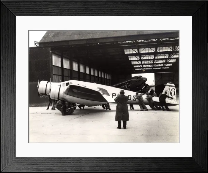 Framed Print : The sole Pander S-4 Postjager, PH-OST Framed Print : The sole Pander S-4 Postjager, PH-OST