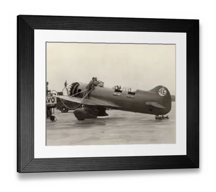 Framed Print : The Granville R-6H, NR14307, QED, being refuelled Framed Print : The Granville R-6H, NR14307, QED, being refuelled