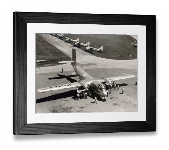 Framed Print : The first prototype de Havilland Canada DHC4 Caribou Framed Print : The first prototype de Havilland Canada DHC4 Caribou