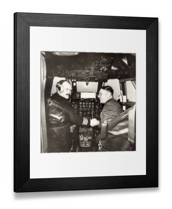 Framed Print : Cpt Stanley Key with Cosmonaut Major Yuri Alekseyevich Gagar Framed Print : Cpt Stanley Key with Cosmonaut Major Yuri Alekseyevich Gagar