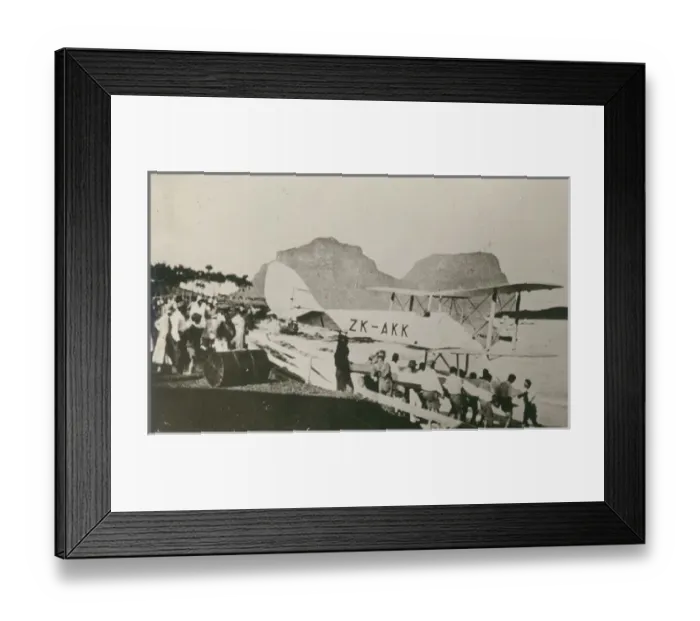 Framed Print : de Havilland DH60G Gipsy Moth, ZK-AKK Framed Print : de Havilland DH60G Gipsy Moth, ZK-AKK