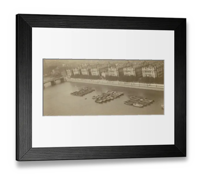 Framed Print : St Thomass Hospital and Westminster Bridge - Aerial photogr Framed Print : St Thomass Hospital and Westminster Bridge - Aerial photogr