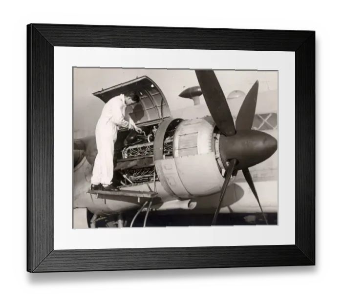 Framed Print : Napier Sabre installation on Vickers Warwick CIII, HG24 Framed Print : Napier Sabre installation on Vickers Warwick CIII, HG24