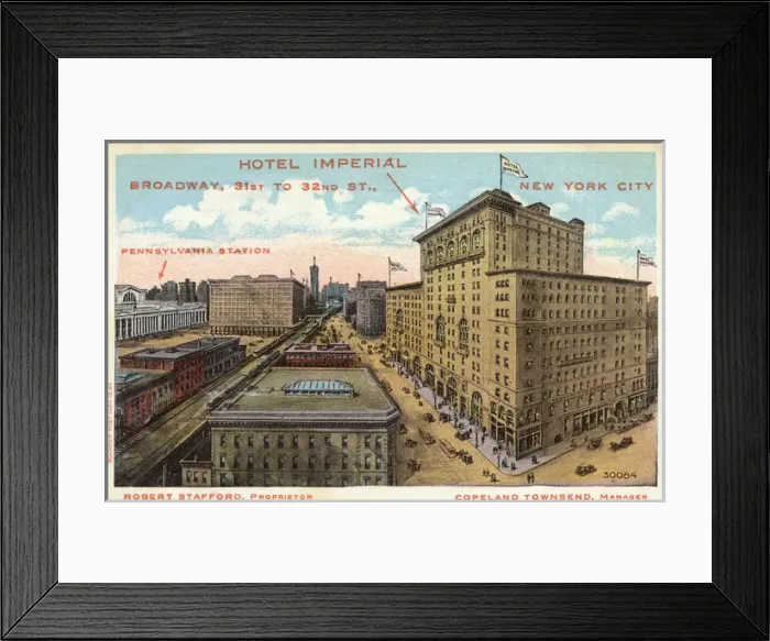 Framed Print : Broadway - New York City, USA Framed Print : Broadway - New York City, USA
