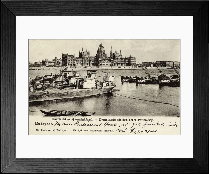Framed Print : Budapest, Hungary - Parliament Building Framed Print : Budapest, Hungary - Parliament Building