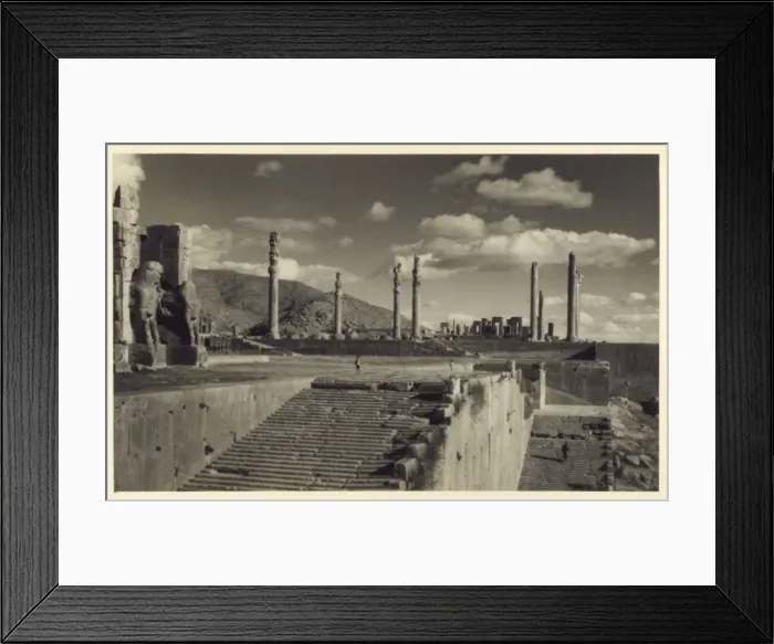 Framed Print : The ruins of Persepolis, Iran Framed Print : The ruins of Persepolis, Iran
