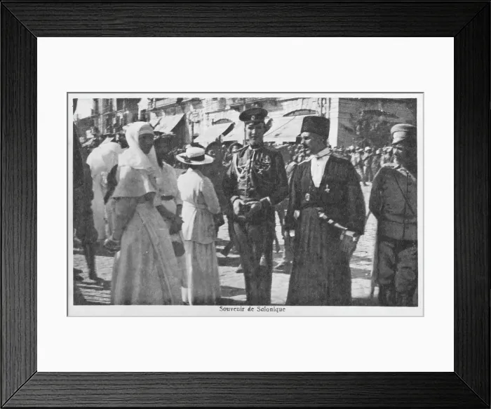 Framed Print : Street LIfe in Thessaloniki Framed Print : Street LIfe in Thessaloniki