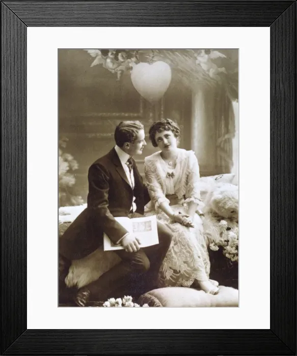 Framed Print : A pair of young French lovers Framed Print : A pair of young French lovers