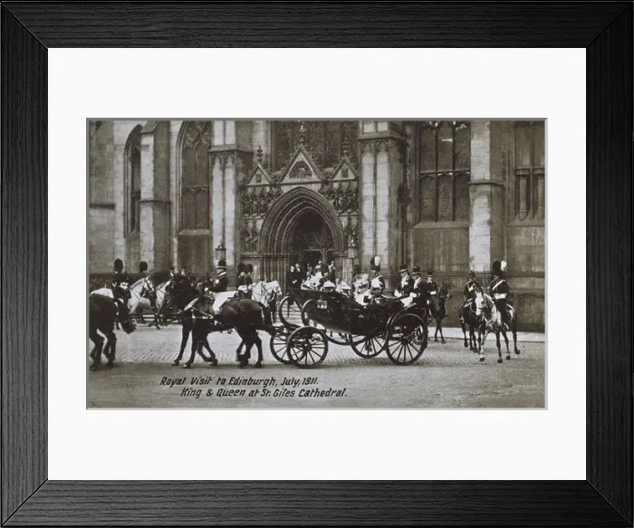 Framed Print : Royal visit to Edinburgh (2 / 3) Framed Print : Royal visit to Edinburgh (2 / 3)