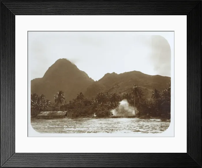 Framed Print : Scenery along the coast - Moorea, Tahiti Framed Print : Scenery along the coast - Moorea, Tahiti
