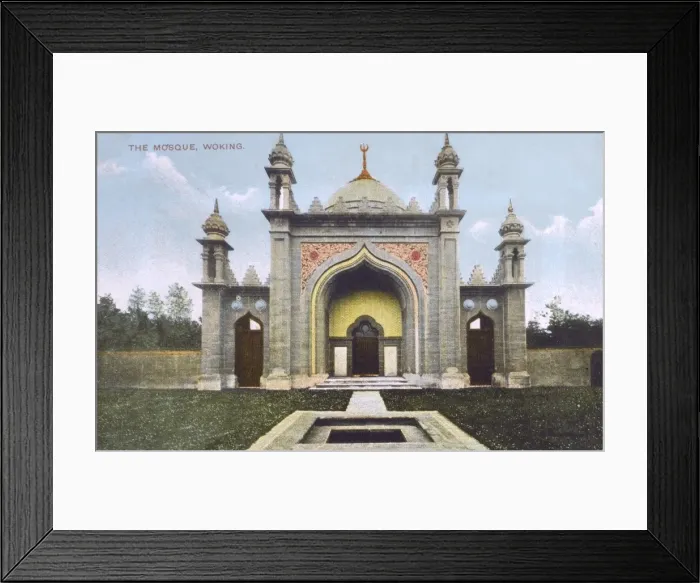 Framed Print : The Shah Jahan Mosque, Woking, Surrey Framed Print : The Shah Jahan Mosque, Woking, Surrey