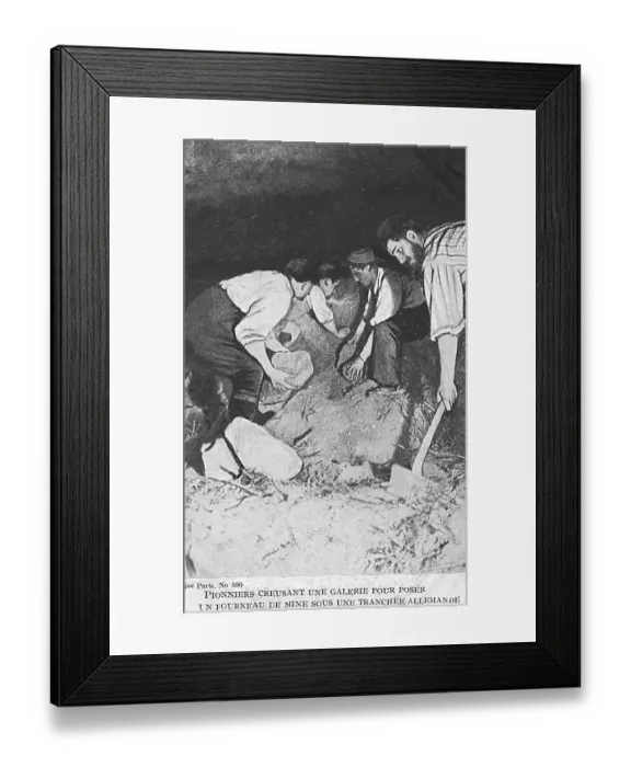 Framed Print : French sappers undermining a German trench - WWI Framed Print : French sappers undermining a German trench - WWI