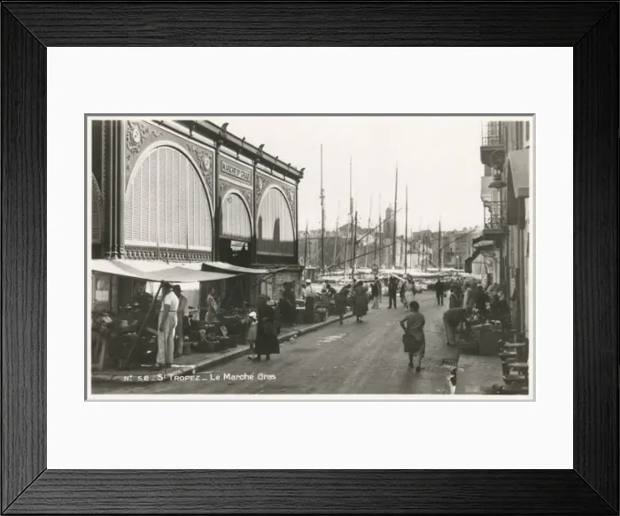Framed Print : St Tropez, France - The Big Market Framed Print : St Tropez, France - The Big Market
