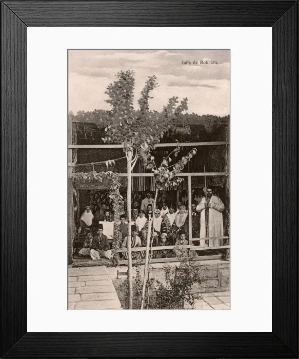 Framed Print : Large Jewish Family - Bukhara, Uzbekistan Framed Print : Large Jewish Family - Bukhara, Uzbekistan