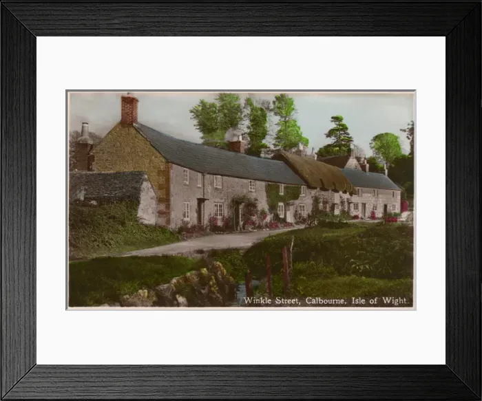 Framed Print : Winkle Street - Calbourne, Isle of Wight Framed Print : Winkle Street - Calbourne, Isle of Wight