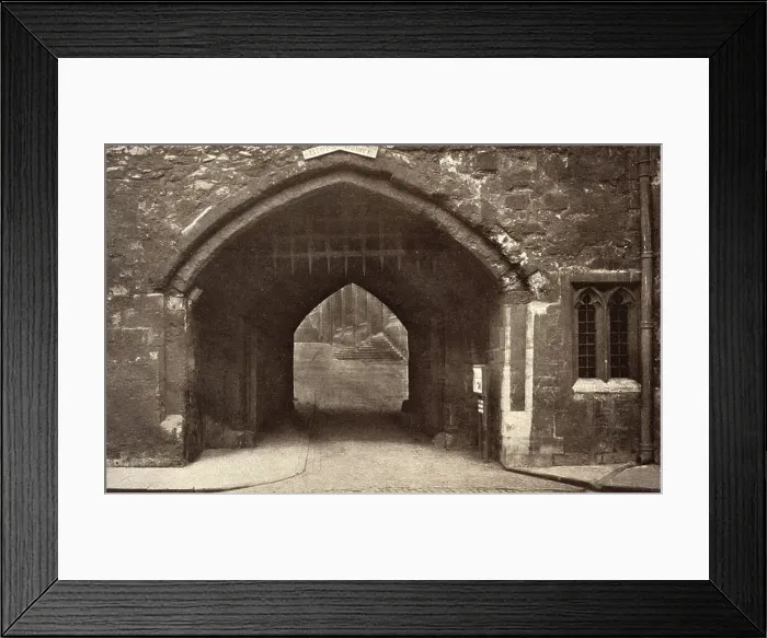 Framed Print : Gateway of the Bloody Tower, Tower of London Framed Print : Gateway of the Bloody Tower, Tower of London