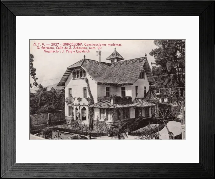 Framed Print : Barcelona - House designed by Josep Puig i Cadafalch Framed Print : Barcelona - House designed by Josep Puig i Cadafalch