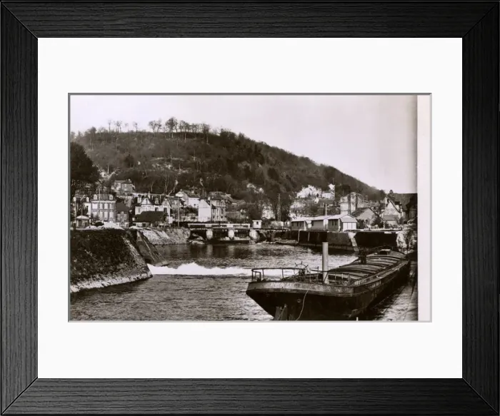 Framed Print : Pont-Audemer (Eure), France - The Harbour and Dam Framed Print : Pont-Audemer (Eure), France - The Harbour and Dam