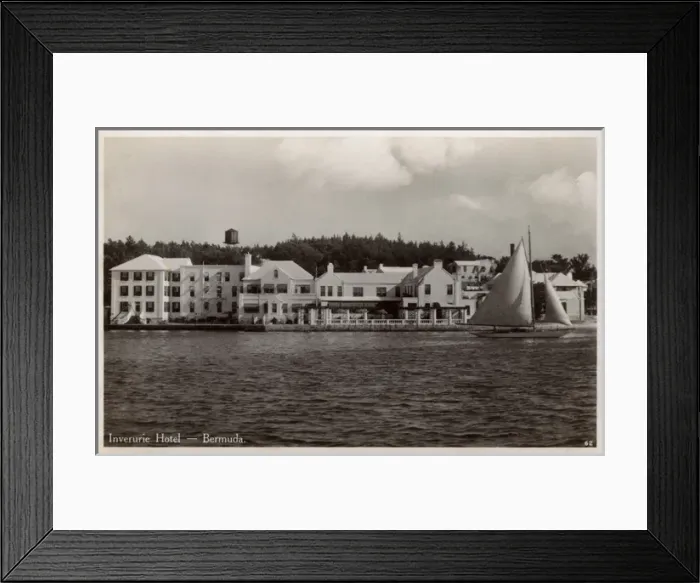 Framed Print : Inverurie Hotel - Bermuda Framed Print : Inverurie Hotel - Bermuda