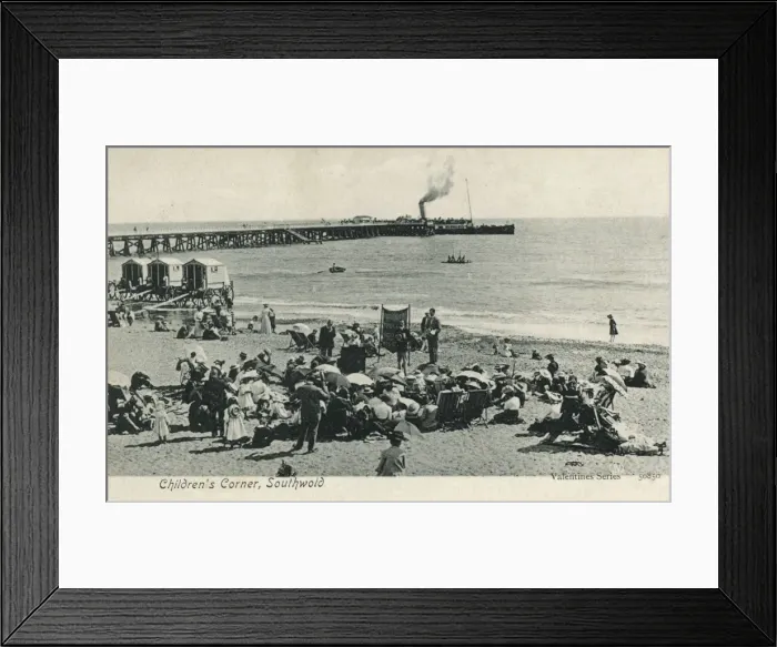 Framed Print : Childrens Corner, Southwold, Suffolk Framed Print : Childrens Corner, Southwold, Suffolk