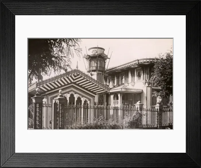 Framed Print : Istanbul, Turkey - Pavilion in Nizam, Buyukada Framed Print : Istanbul, Turkey - Pavilion in Nizam, Buyukada