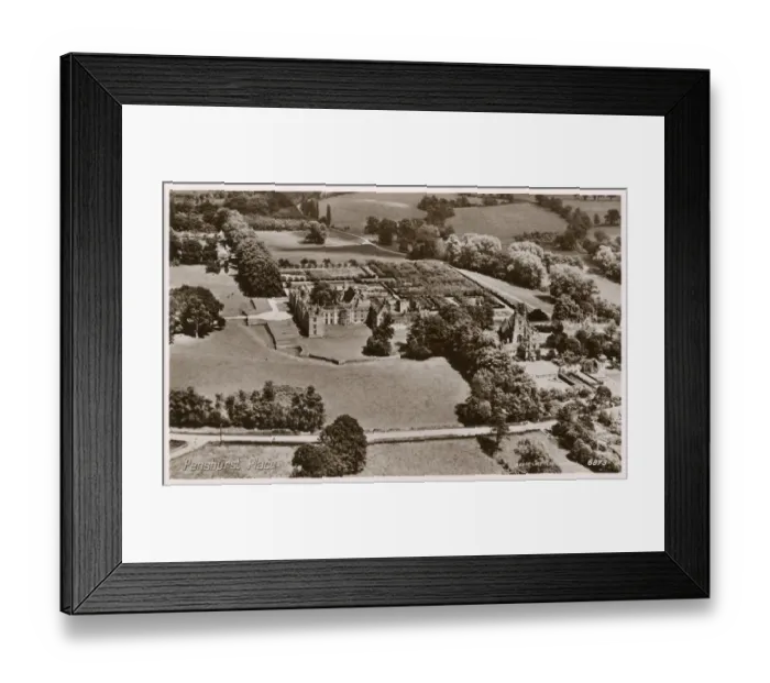 Framed Print : Penshurst Place, Penshurst, Kent Framed Print : Penshurst Place, Penshurst, Kent