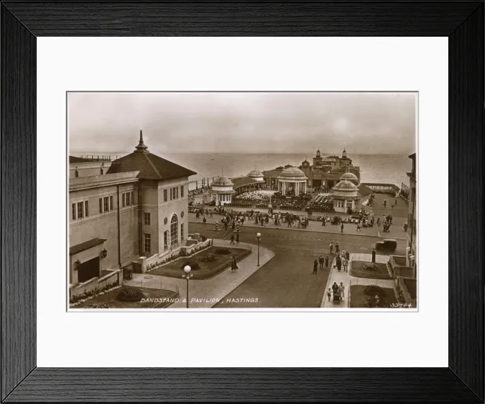 Framed Print : The Bandstand and Pavilion, Hastings, East Sussex Framed Print : The Bandstand and Pavilion, Hastings, East Sussex