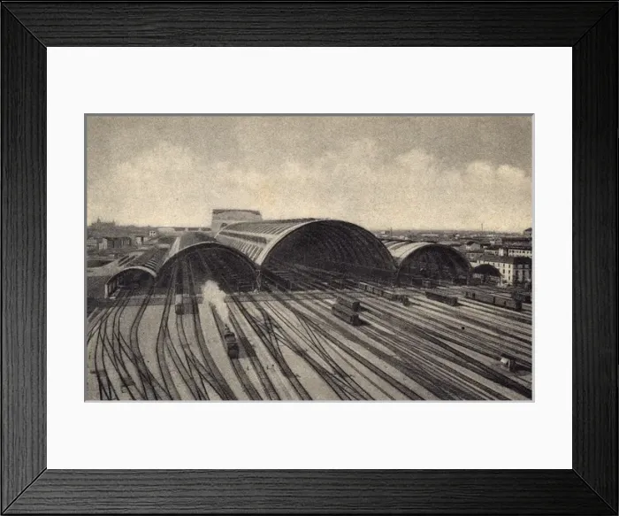 Framed Print : The Milan Central Station, Milan, Italy Framed Print : The Milan Central Station, Milan, Italy
