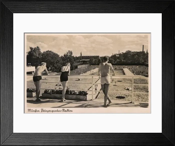 Framed Print : Munich - Outdoor beach and swimming pool - 1930s Framed Print : Munich - Outdoor beach and swimming pool - 1930s