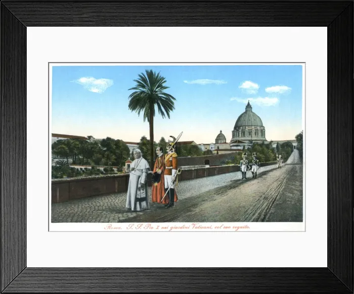Framed Print : Pope Pius X walks in the Vatican City with Papal Swiss Guard Framed Print : Pope Pius X walks in the Vatican City with Papal Swiss Guard