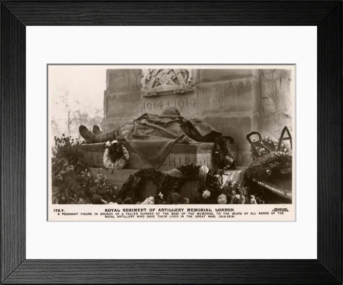 Framed Print : Royal Artillery Memorial, Hyde Park Corner, London Framed Print : Royal Artillery Memorial, Hyde Park Corner, London