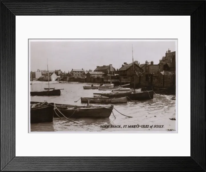 Framed Print : Town Beach, St. Marys, Isles of Scilly Framed Print : Town Beach, St. Marys, Isles of Scilly