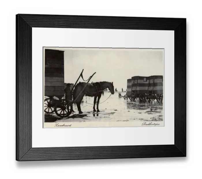 Framed Print : Bathing huts at Zandvoort, The Netherlands Framed Print : Bathing huts at Zandvoort, The Netherlands