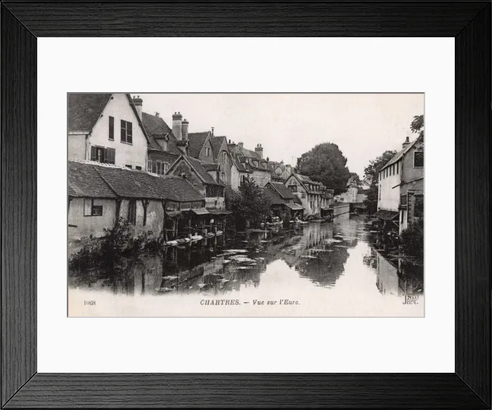 Framed Print : The River Eure - flowing through Chartres, France Framed Print : The River Eure - flowing through Chartres, France