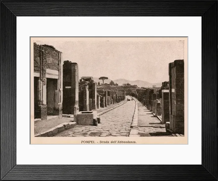 Framed Print : Pompeii - Italy - Strada dell Abbondanza Framed Print : Pompeii - Italy - Strada dell Abbondanza
