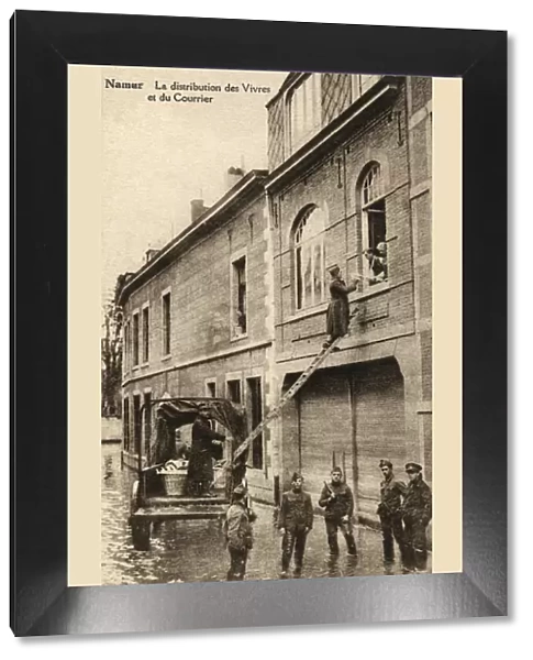 Namur - Belgium - Food and Mail distribution - Flooding