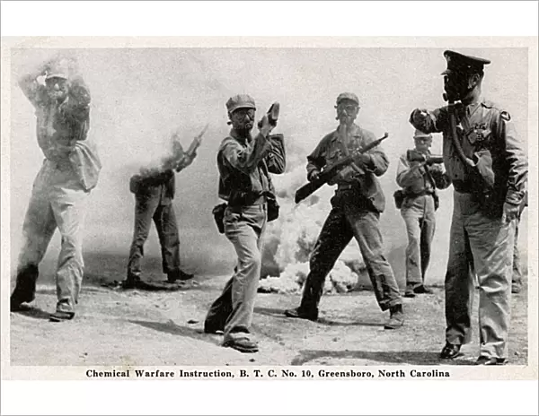 WW2 - Chemical Warfare Instruction - USA