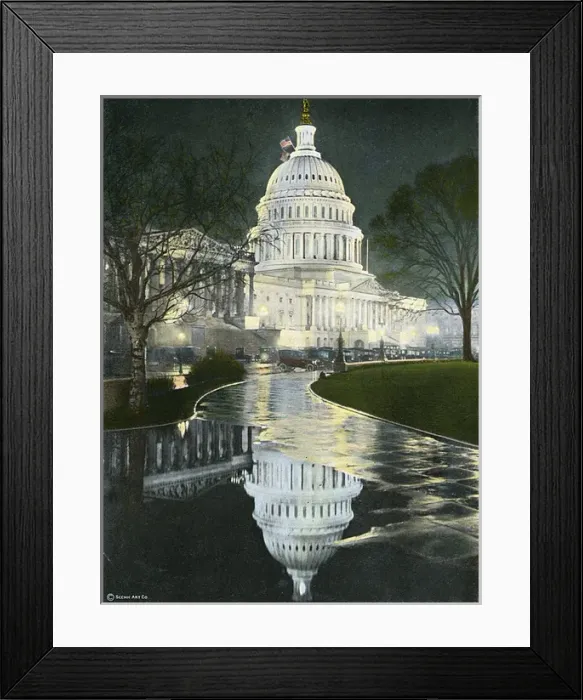 Framed Print : Washington DC, USA - The US Capitol Building at night Framed Print : Washington DC, USA - The US Capitol Building at night