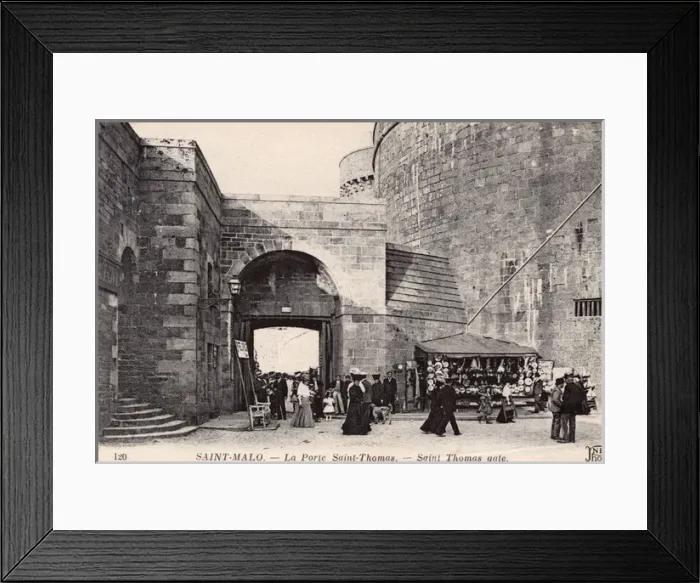 Framed Print : St Thomas Gate - St Malo, France Framed Print : St Thomas Gate - St Malo, France