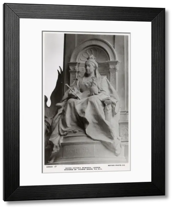 Framed Print : Queen Victoria Memorial - The Mall, London Framed Print : Queen Victoria Memorial - The Mall, London