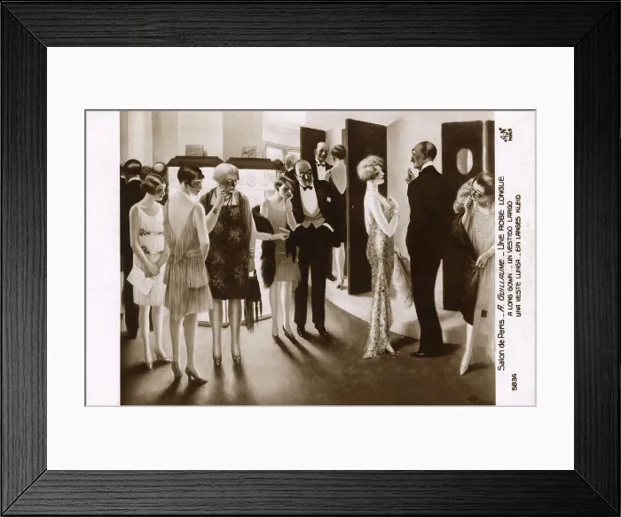 Framed Print : The long Dress - Shock in Paris Framed Print : The long Dress - Shock in Paris
