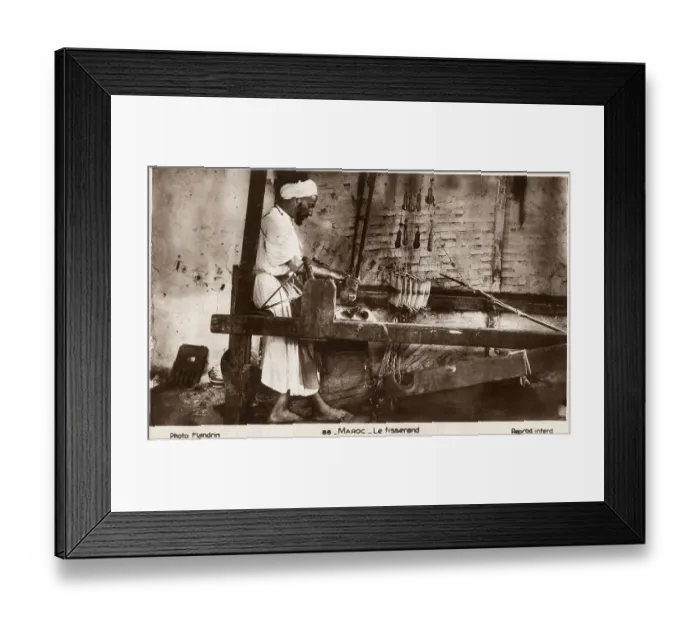 Framed Print : Morocco - Weaver working at his loom Framed Print : Morocco - Weaver working at his loom