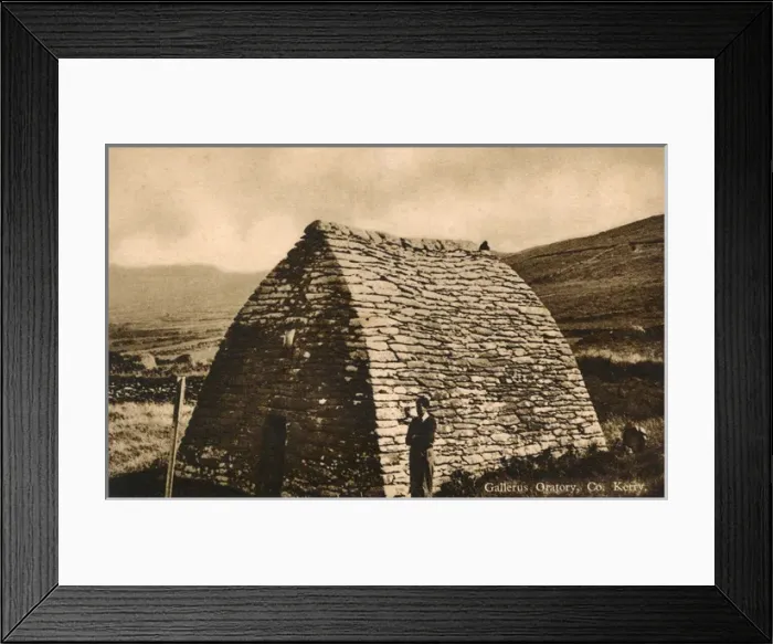 Framed Print : Gallarus Oratory, near Smerwick, Dingle Peninsula, Co Kerry Framed Print : Gallarus Oratory, near Smerwick, Dingle Peninsula, Co Kerry