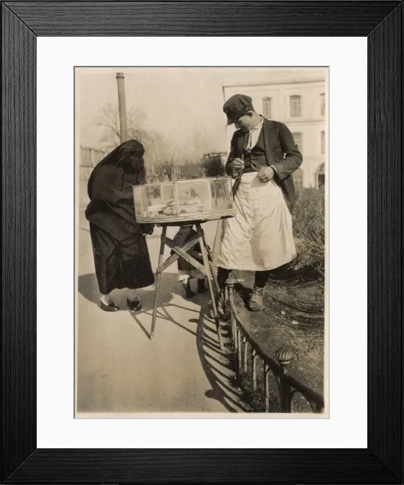 Framed Print : Turkey, Istanbul - Pide Seller Framed Print : Turkey, Istanbul - Pide Seller