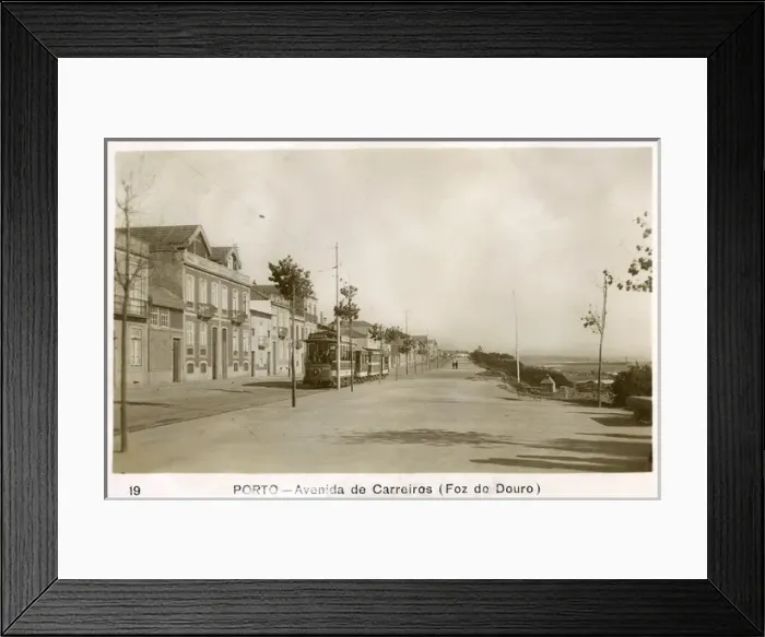 Framed Print : Porto, Portugal - Avenida de Carreiros (Foz do Douro) Framed Print : Porto, Portugal - Avenida de Carreiros (Foz do Douro)