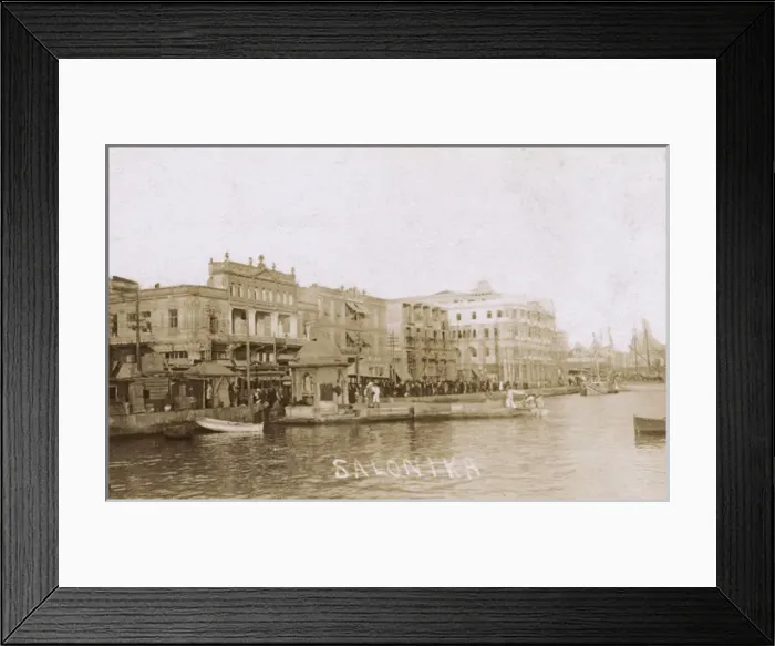 Framed Print : Thessaloniki, Greece - Waterfront and Place de a Liberte Framed Print : Thessaloniki, Greece - Waterfront and Place de a Liberte