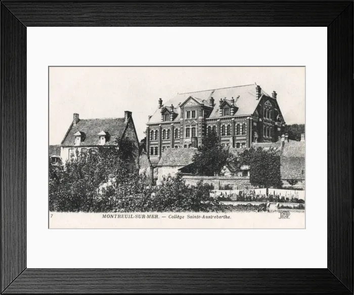 Framed Print : France, Pas-de-Calais Department - Montreuil-sur-Mer Framed Print : France, Pas-de-Calais Department - Montreuil-sur-Mer