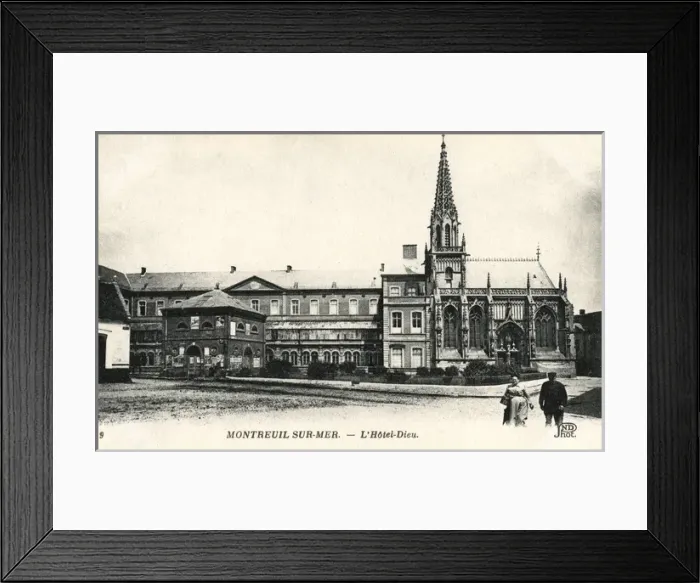Framed Print : France, Pas-de-Calais Department - Montreuil-sur-Mer Framed Print : France, Pas-de-Calais Department - Montreuil-sur-Mer